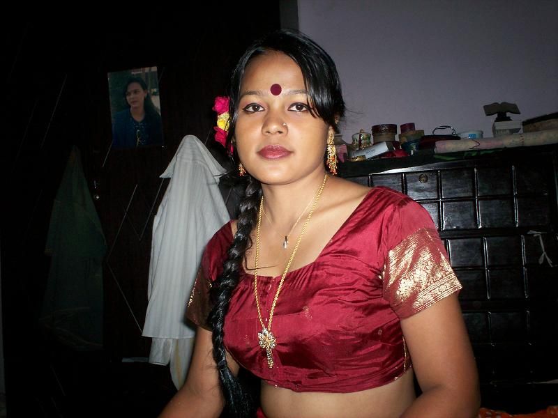 Nepali saree stripping xxx photo