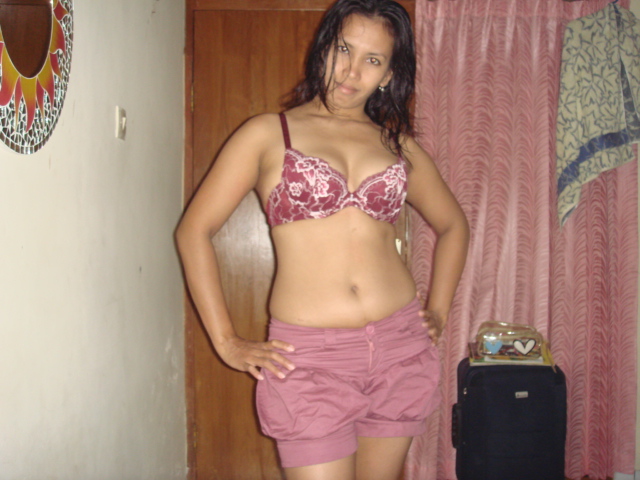 Nepali girl bra panty remove