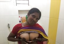 Hot sexy aunty nude in saree
